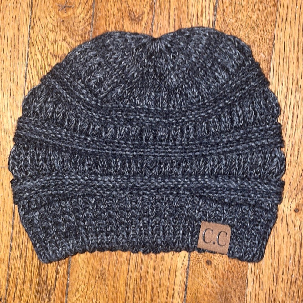 C.C. Women’s Knit Beanie, Great Condition!